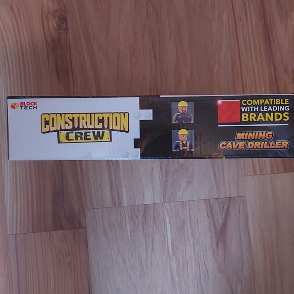 Block Tech Construction Crew Mining Cave Driller Building Set Sealed 204 Pieces - Picture 7 of 9